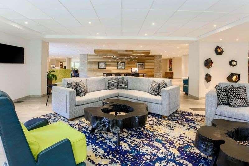 Doubletree By Hilton Austin-University Area Interior photo