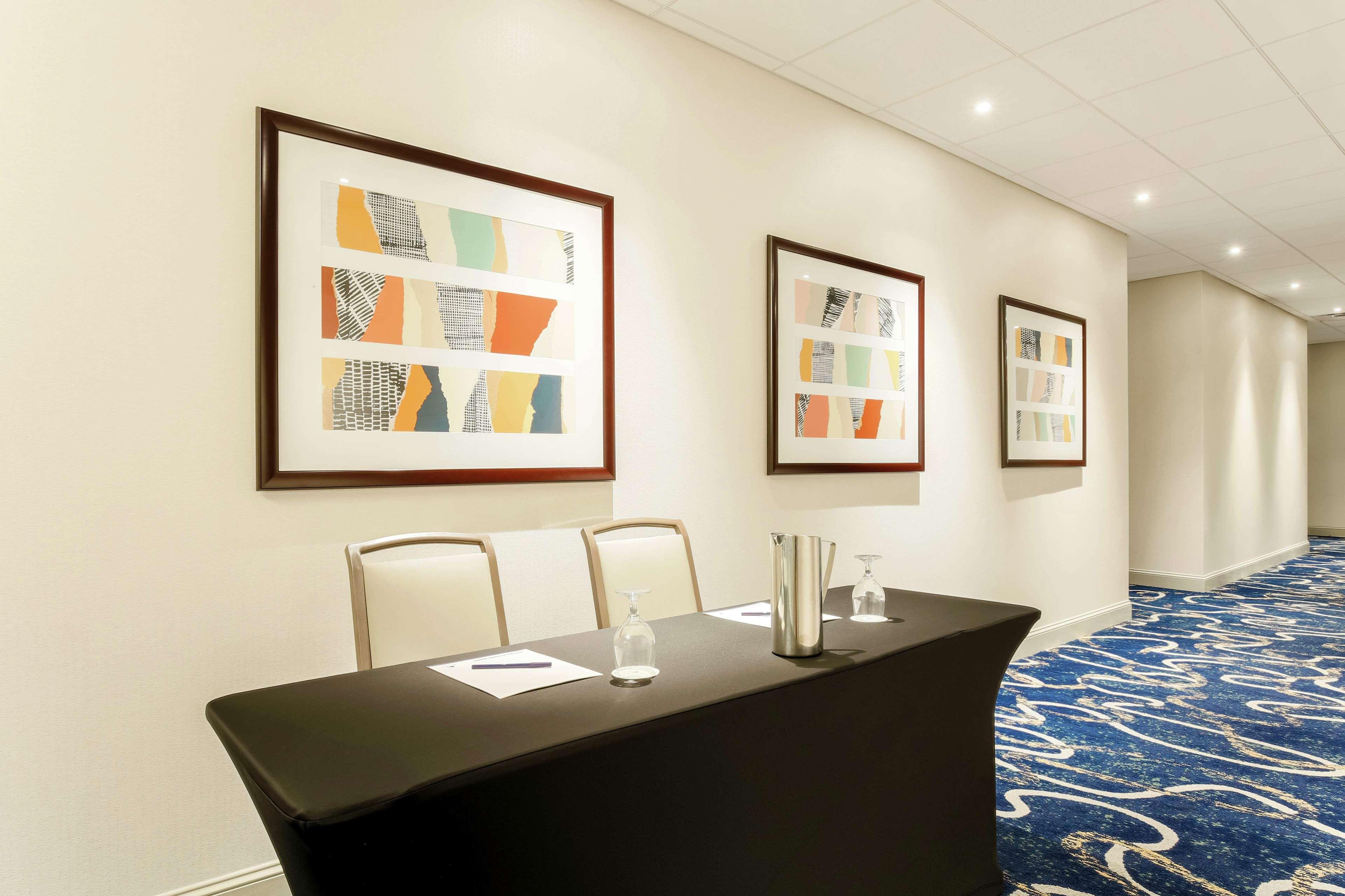 Doubletree By Hilton Austin-University Area Exterior photo