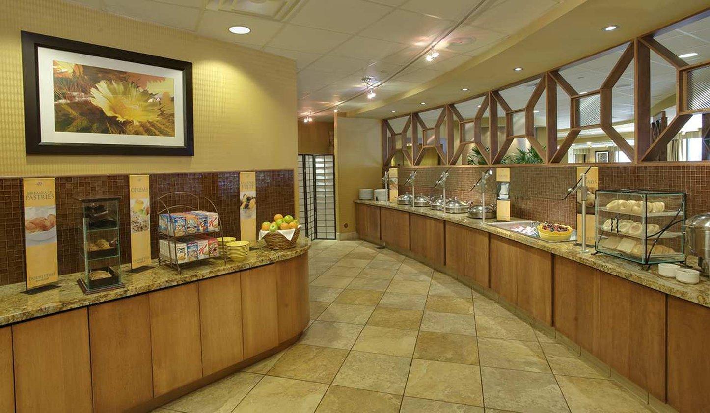 Doubletree By Hilton Austin-University Area Exterior photo